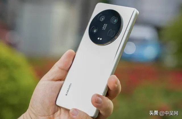 小米頂尖拍照手機，16GB+512GB突降至2999元，1英寸主攝+4nm芯片 – PCNow